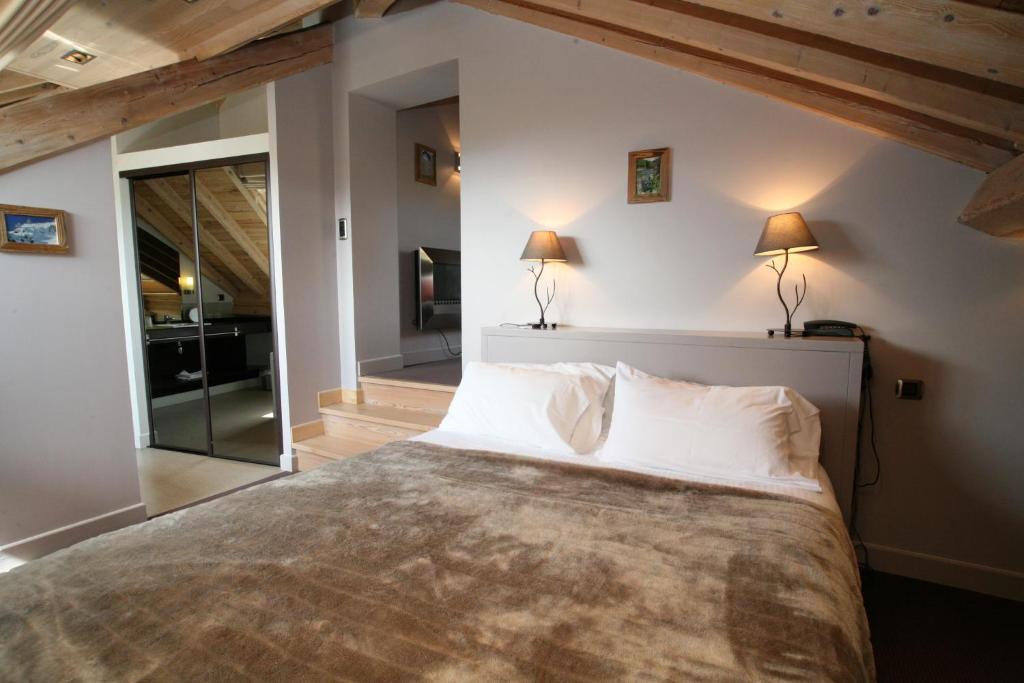 Hotel Corrieu La Llagonne 部屋 写真