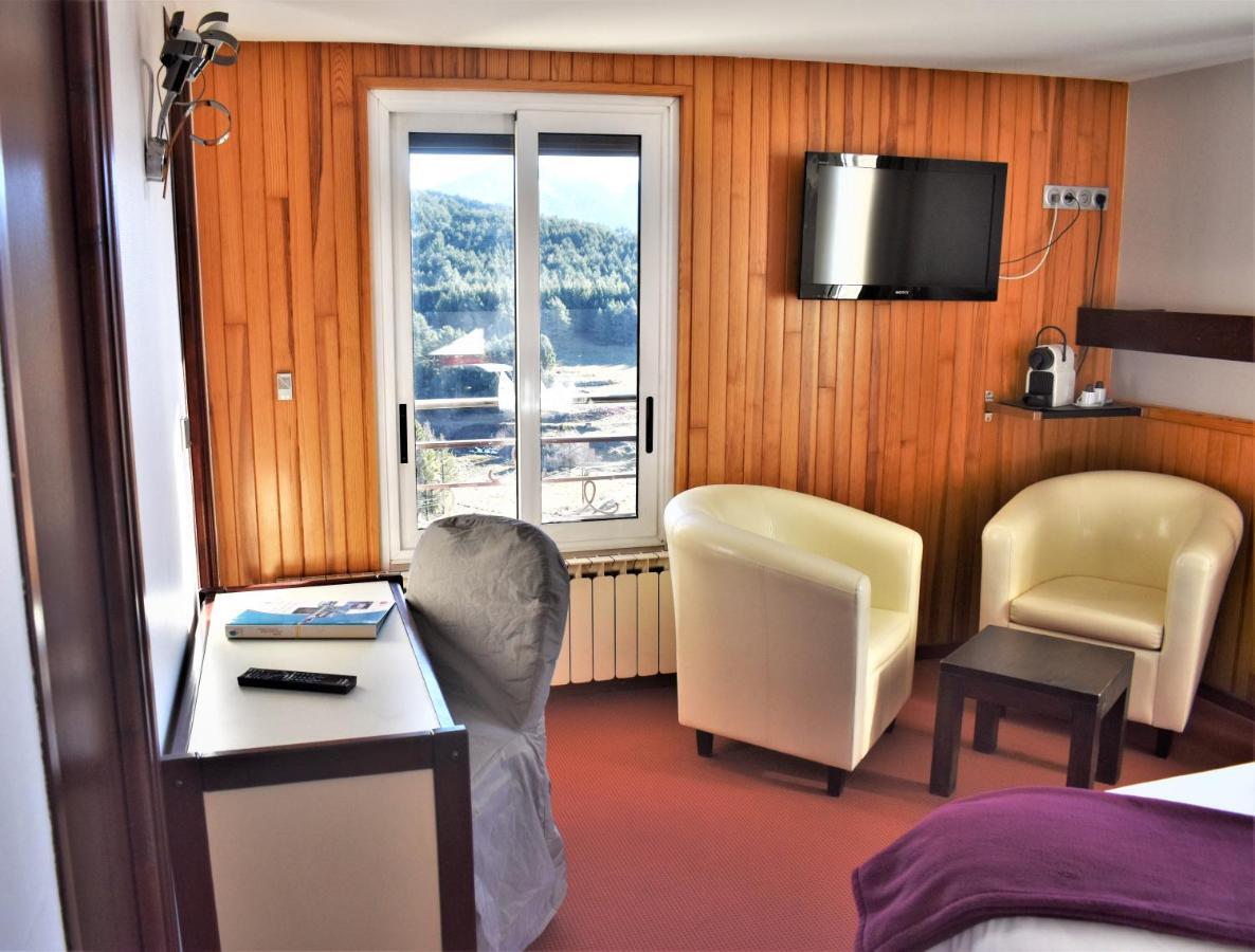 Hotel Corrieu La Llagonne エクステリア 写真